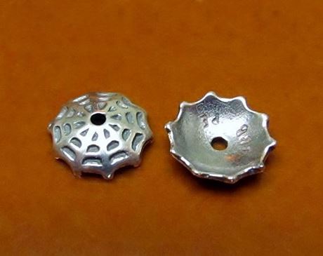 Afbeeldingen van 10 mm, kralenkapjes, spinnenweb, JBB findings, verzilverd tin, 2 stuks