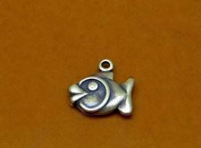 Image de 14x15 mm, soyez heureux comme un poisson dans l'eau, pendentif-breloque, étain, JBB findings, finition laiton