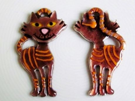 Image de 64x36 mm, chat tigré souriant en émail brun chocolat, pendentif, Zamak, design double face