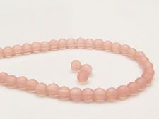 Image de 4x4 mm, rondes, perles de verre pressé tchèque, rose pâle, translucide, dépoli