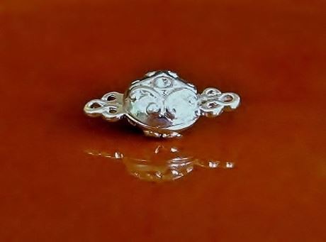 Picture of Magnetic clasp, 25 mm, fancy coin shape, silver-plated