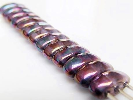 Afbeeldingen van 3x8 mm, kegelsnede, Cali kralen, Tsjechisch glas, 3 gaten, transparant, paars-roze iris glans