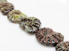 Image de 17x13 mm, perles de verre pressé tchèque, galets ovales en nautile, noir luisant, opaque, travertin antique gris-vert, 6 pièces