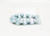 Image de 6x8 mm, CoCo,  perles de verre pressé tchèque, blanc craie, opaque, lustré bleu Columbia