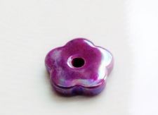Picture of 1.9x1.9 cm, pendant, Greek ceramic daisy, passion purple enamel, oil in water effect