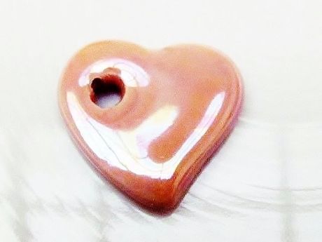 Picture of 2.7x2.5 cm, Greek ceramic pendant, heart-shaped, pastel pink, oil in water effect