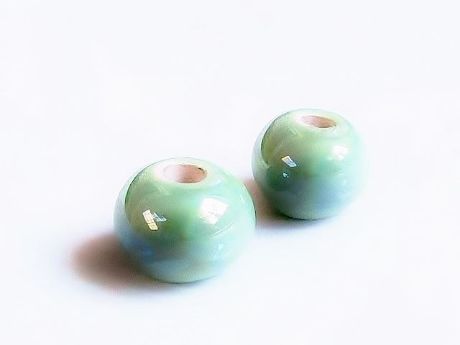 Picture of 12x12 mm, Greek ceramic round beads, fern green enamel, oil in water effect 