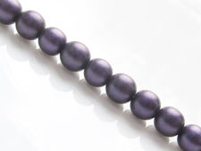 Image de 8x8 mm, rondes, perles de verre pressé tchèque, noires, opaques, finition satinée violet profond, pré-enfilé, 25 perles