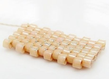 Image de Perles cylindriques, taille 11/0, Delica, opaque, brun beige pâle, 7 grammes
