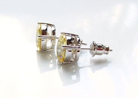 Picture of “Brilliant cut” modern stud earrings, sterling silver, round cubic zirconia, large, 9 mm, yellow