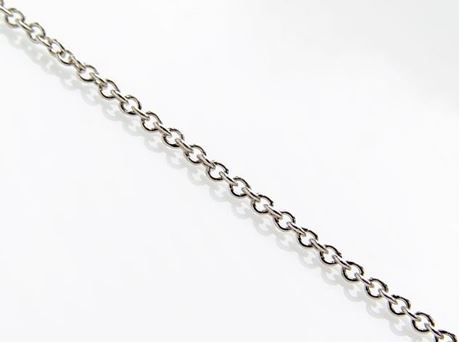 Picture of Chain for pendant, sterling silver, rolo link and spring ring clasp, 45 cm