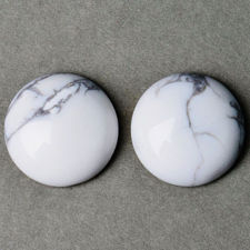 Picture of 14x14 mm, round, gemstone cabochons, howlite, white, natural