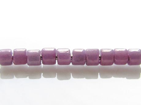 Picture of Czech cylinder seed beads, size 10, opaque, chalk white, metallic amethyst purple, luster, 5 grams