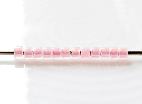 Image de Perles cylindrique, taille 11/0, Treasure, opaque, rose innocent ou rose bonbon, lustré Ceylan, 5 grammes