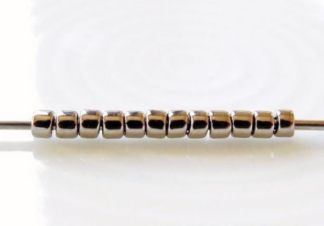 Image de Perles cylindrique, taille 11/0, Treasure, métallique, argent ou nickel terni, 5 grammes