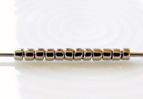 Picture of Cylinder beads, size 11/0, Treasure, metallic, tarnished silver or nickel, 5 grams